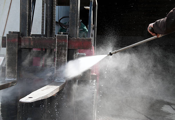 Why Choose Our Certified Pressure Washing Experts for Your Project Needs in Silver Lake, NC?